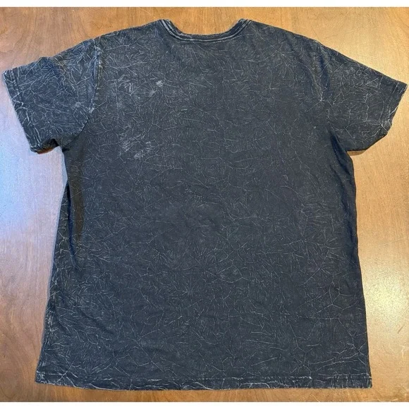 Pink Floyd Dark Side of the Moon T-Shirt XXL 2022 Crinkle Wash Distressed - Picture 2 of 4